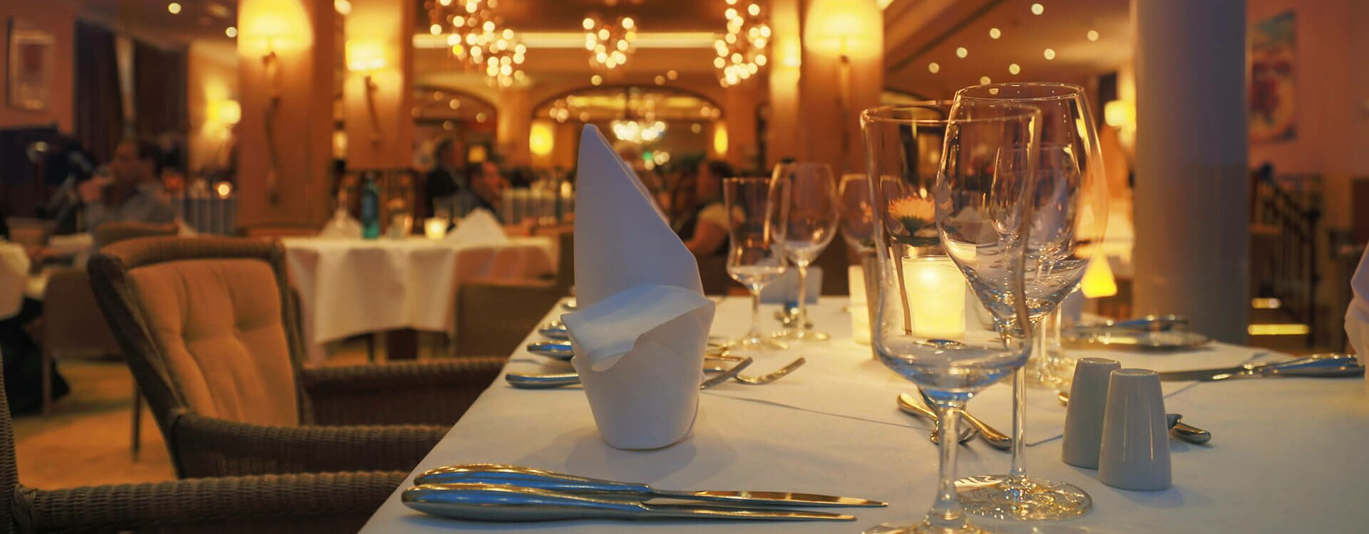 Restaurant im Gran Hotel BelVeder Restaurant im Gran Hotel BelVeder