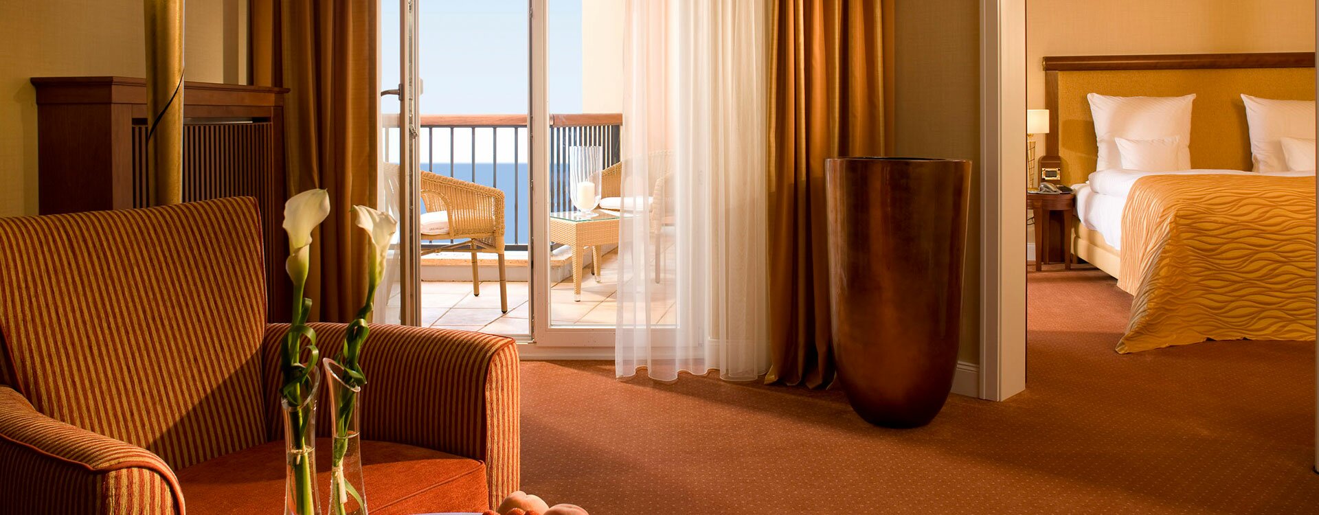 Zimmer & Suiten Zimmer & Suiten